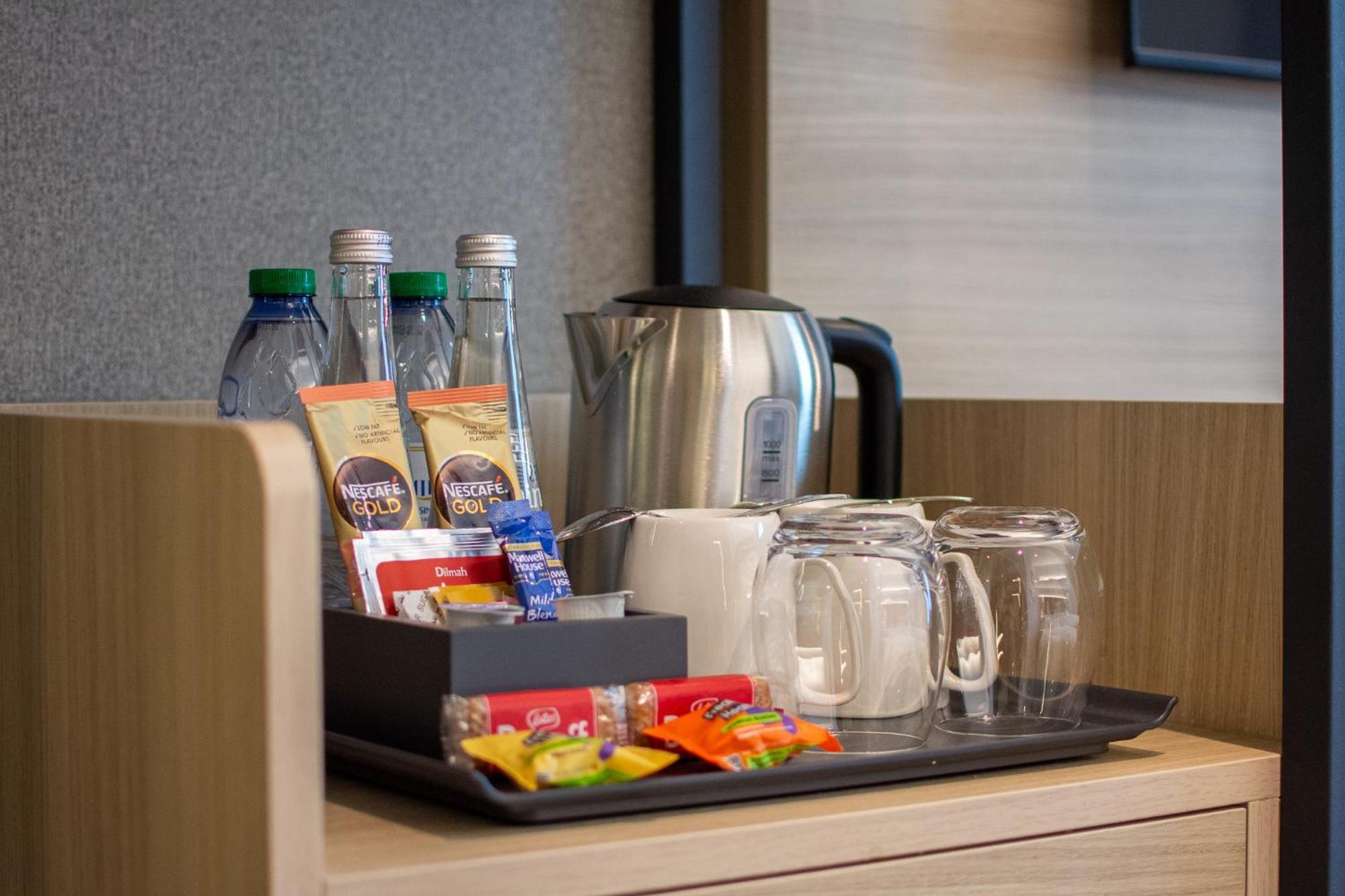 Hotel Premier Capital Centre 3*